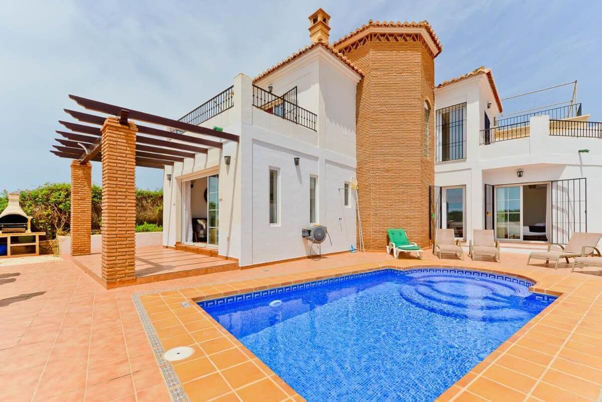 Oasis Nerja